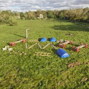 Loose Parts Obstacle Course - 32 Piece Set