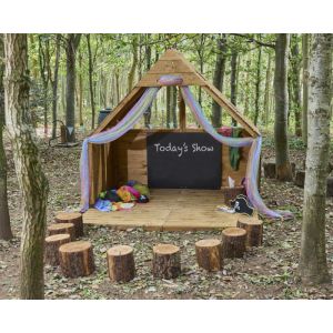 Cosy Den Stage