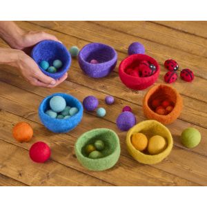 Small Felt Sorting Rainbow Bowls - Set of 7